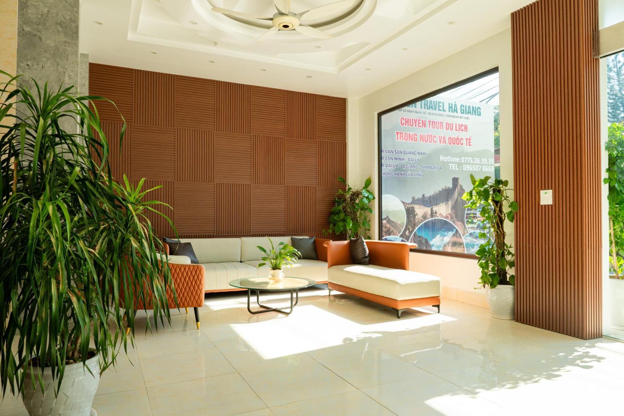 Garden Hotel II Ha Giang Esterno foto