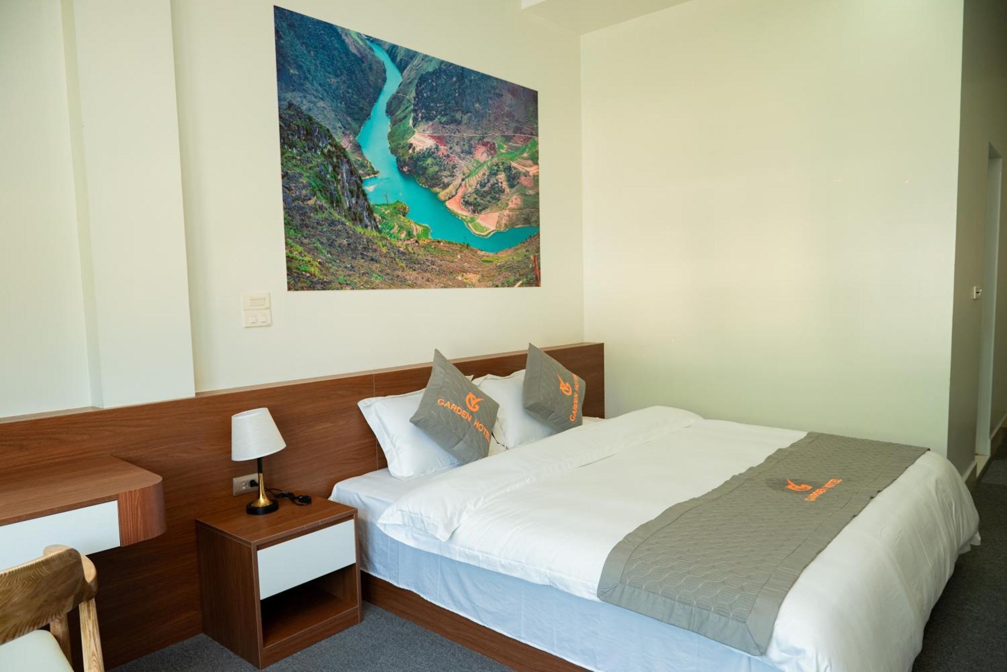 Garden Hotel II Ha Giang Esterno foto