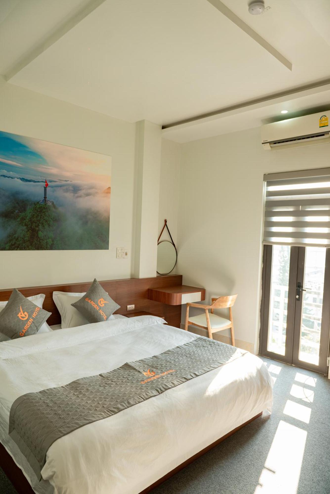 Garden Hotel II Ha Giang Esterno foto