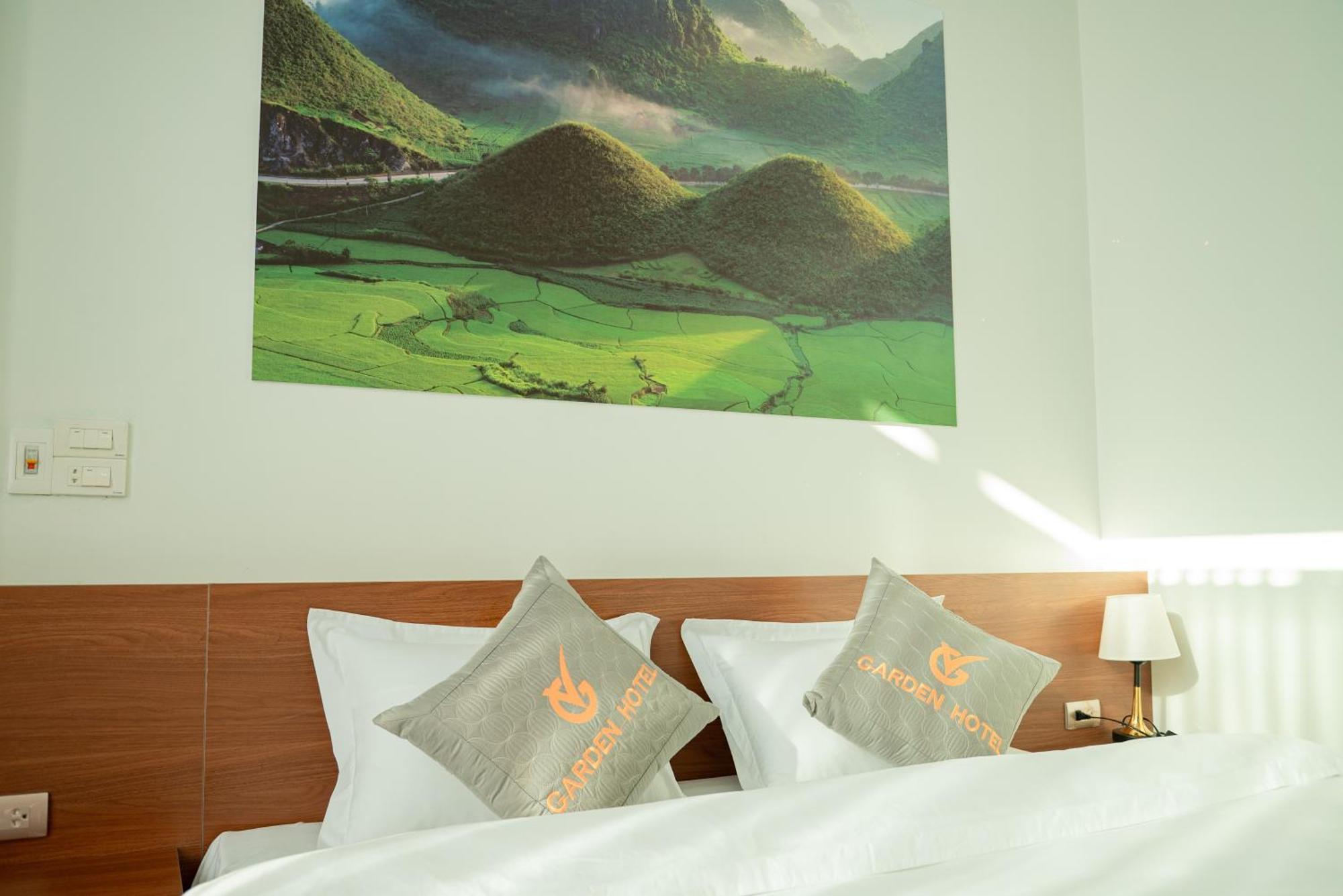 Garden Hotel II Ha Giang Esterno foto